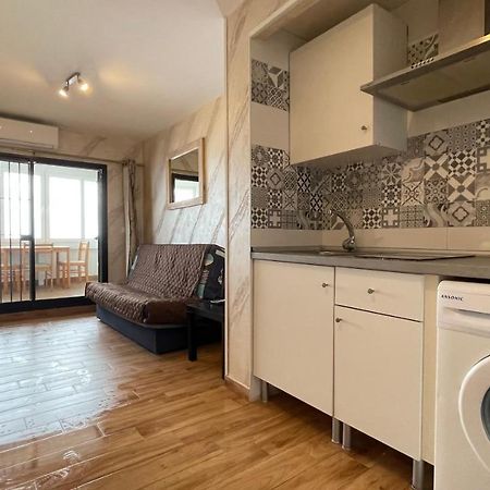 Apartamento Primera Linea Apartment Benalmadena Luaran gambar