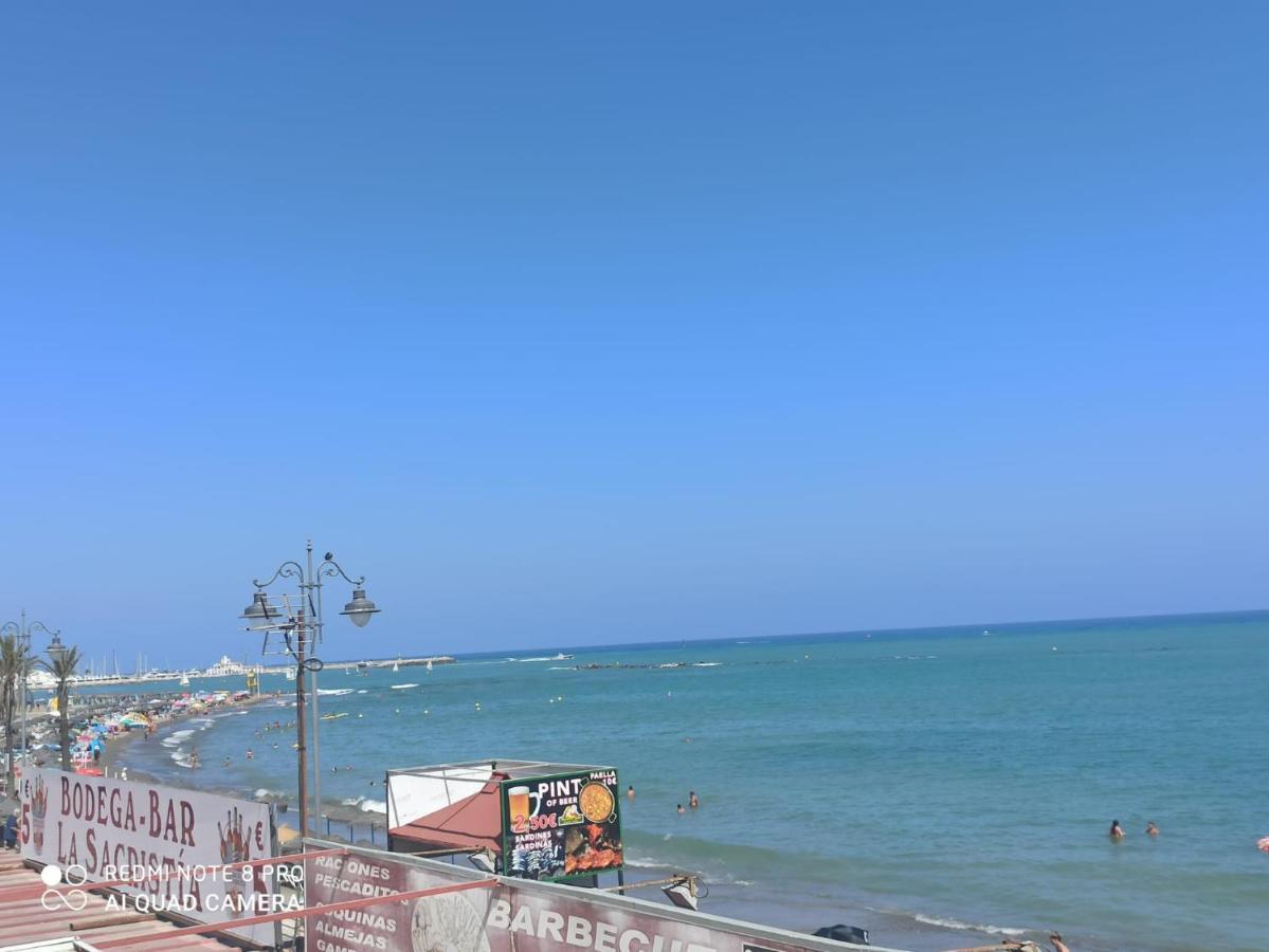 Apartamento Primera Linea Apartment Benalmadena Luaran gambar