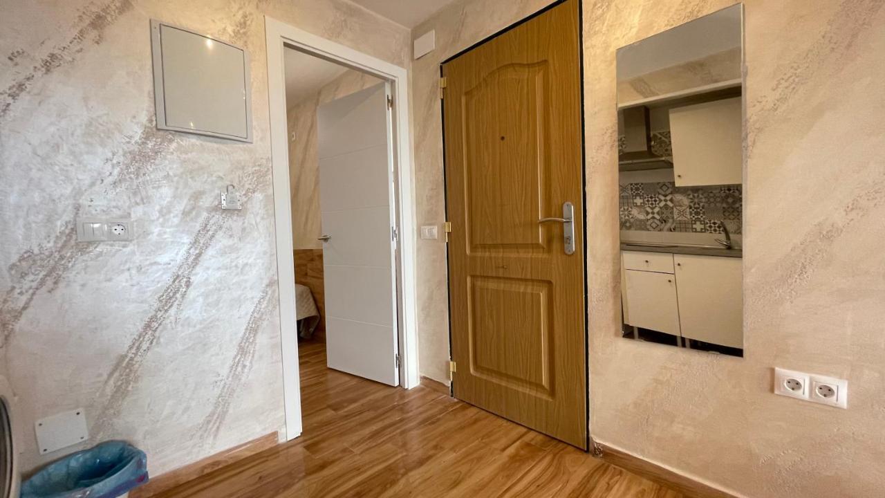 Apartamento Primera Linea Apartment Benalmadena Luaran gambar