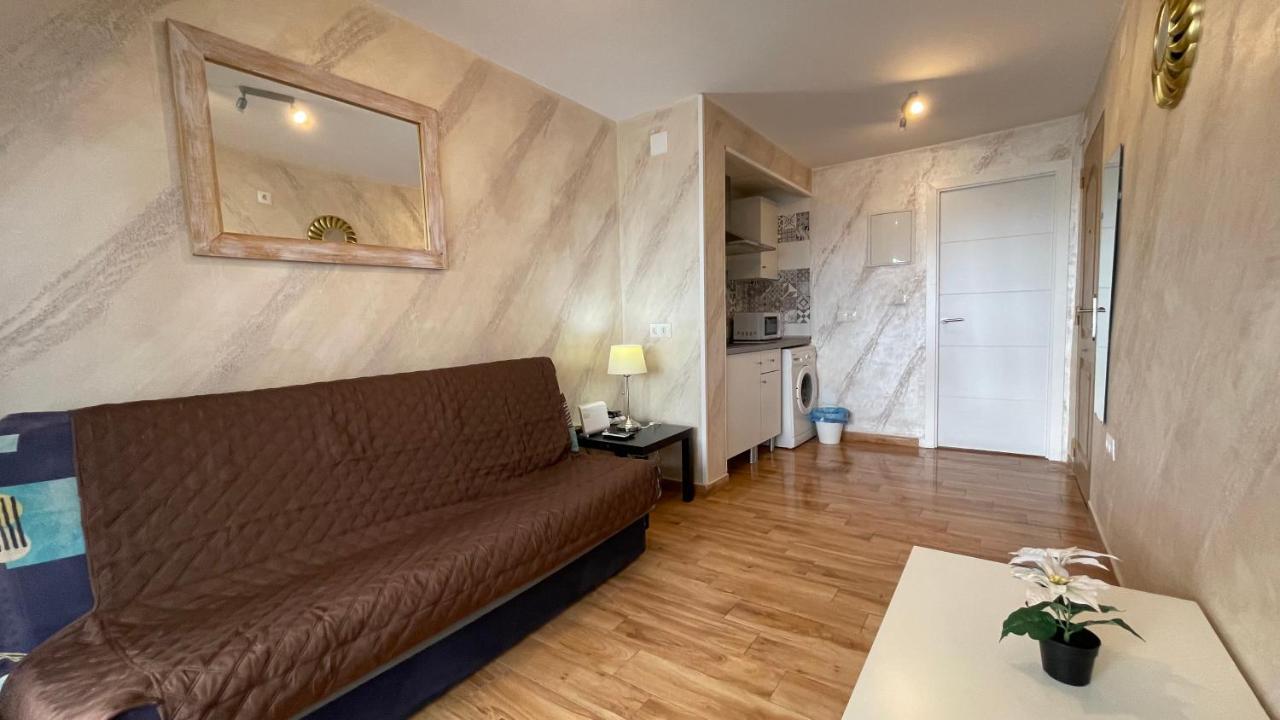 Apartamento Primera Linea Apartment Benalmadena Luaran gambar