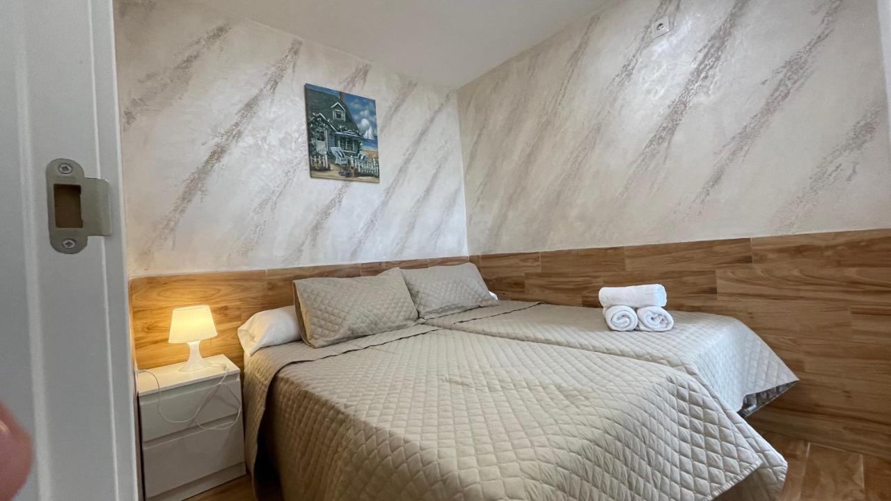 Apartamento Primera Linea Apartment Benalmadena Luaran gambar